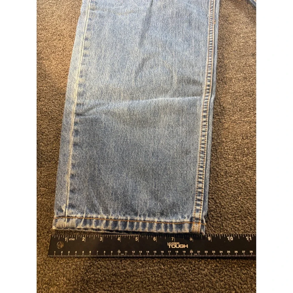 Levis levi 560